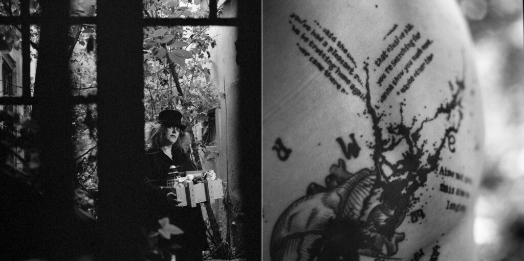 Diptyques argentiques réalisés à la Bibliothèque Humaniste. Rencontre entre fonds précieux et textes tatoués sur le corps des modèles.