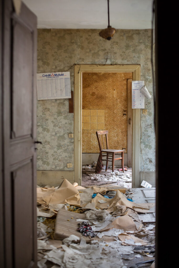 Rue du Sel, face à l’entrée de la Bibliothèque Humanistes : maisons qui seront englobées dans le projet d’agrandissement de la Nouvelle Bibliothèque Humaniste