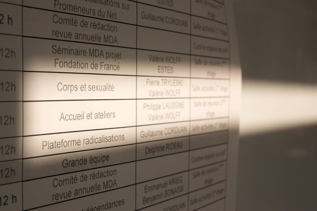 Inventaire photographique des actions et ateliers de la Maison des Adolescents. Début de résidence, 2016-2021.