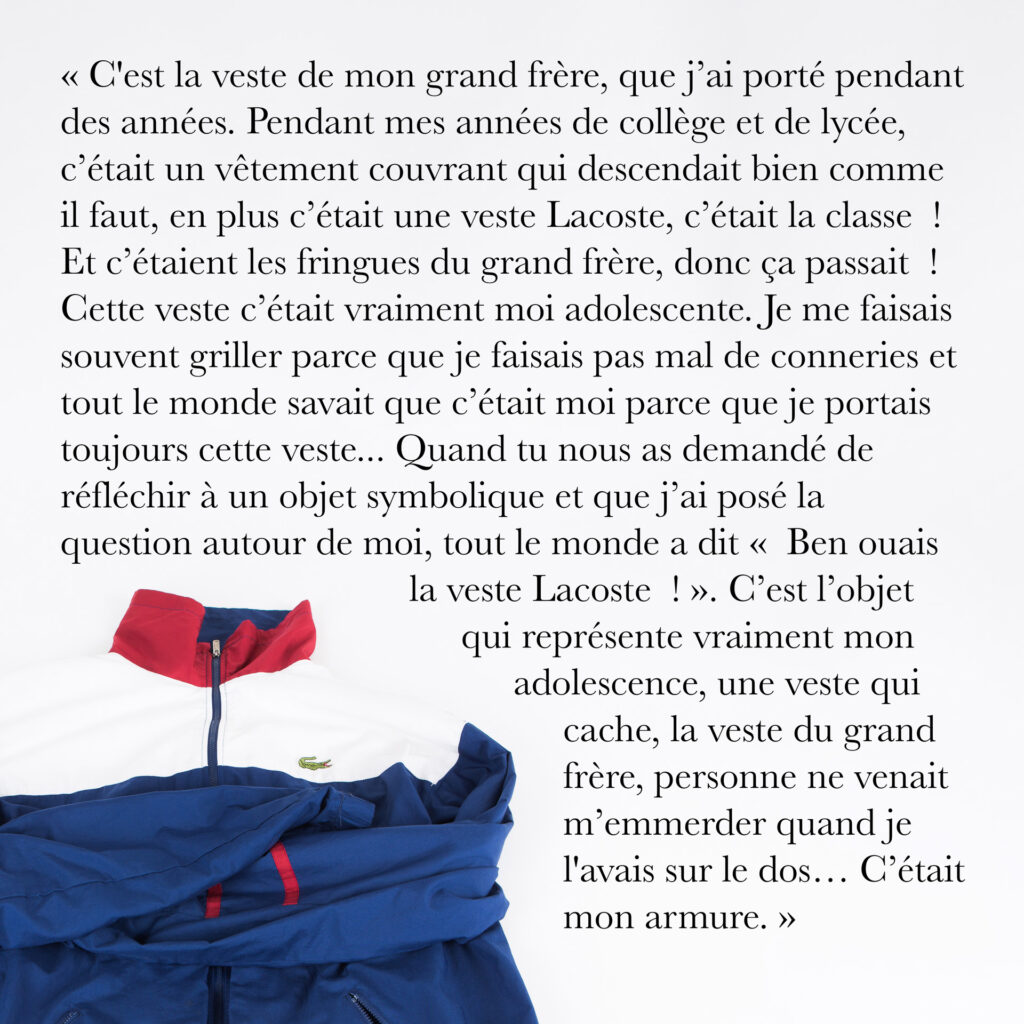 Cinquante portraits d’adolescent·es et de professionnel·les de la MDA avec les objets qui ont marqué leur adolescence.